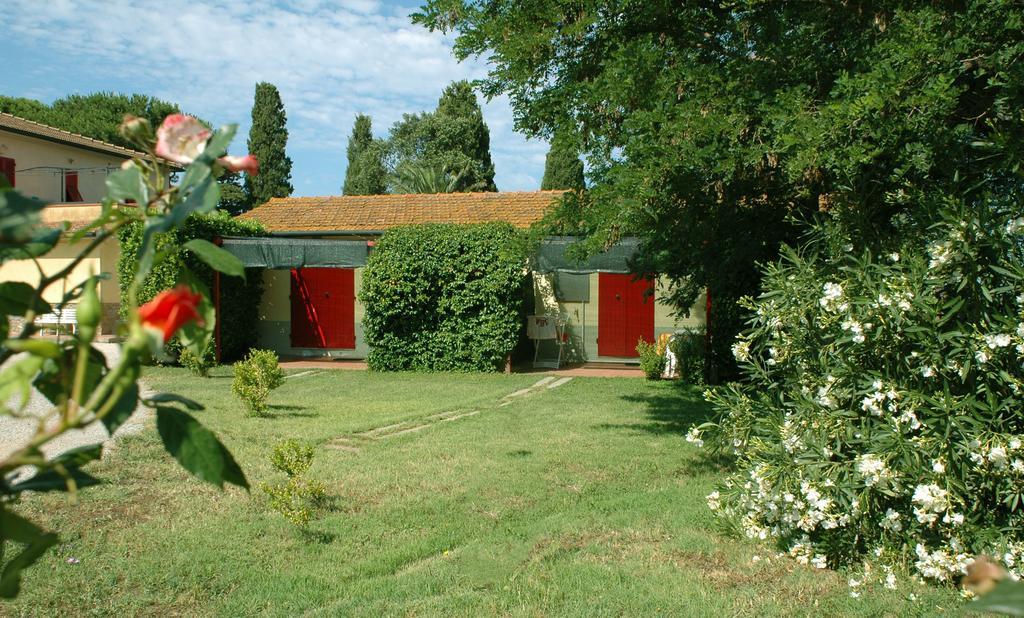 Casa Vacanze Guardamare San Vincenzo Exterior foto
