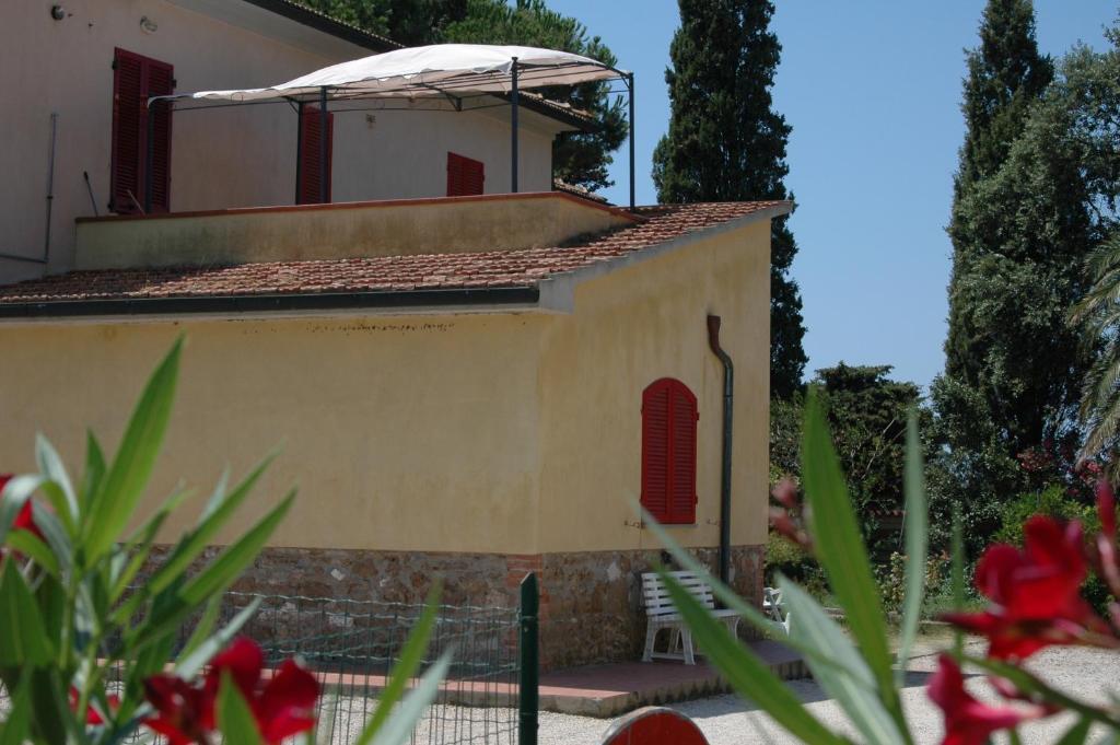 Casa Vacanze Guardamare San Vincenzo Exterior foto