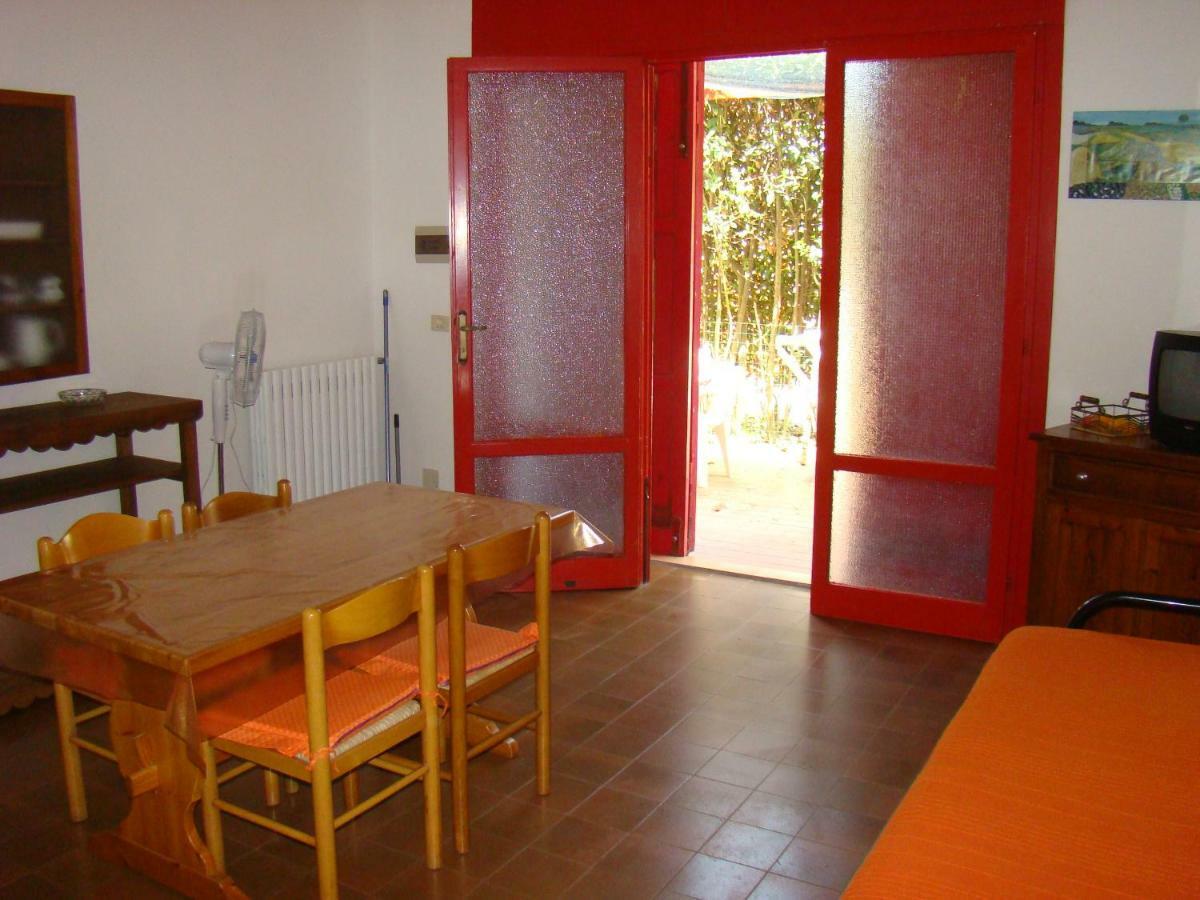 Casa Vacanze Guardamare San Vincenzo Exterior foto
